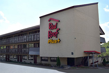 Red Roof PLUS+ Pittsburgh East photo